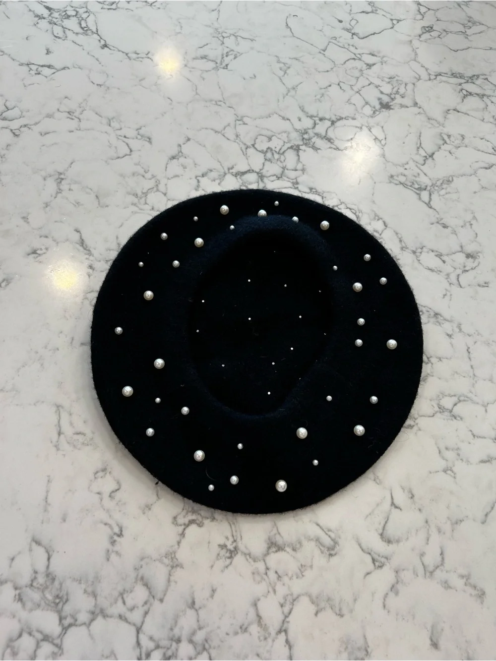 Black Beret‎ Hat w/ Faux Pearl Accents